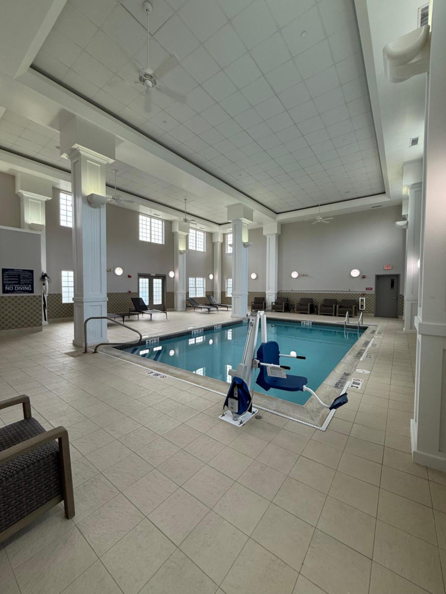 Four Points By Sheraton Bedford Manchester Airport Exterior photo